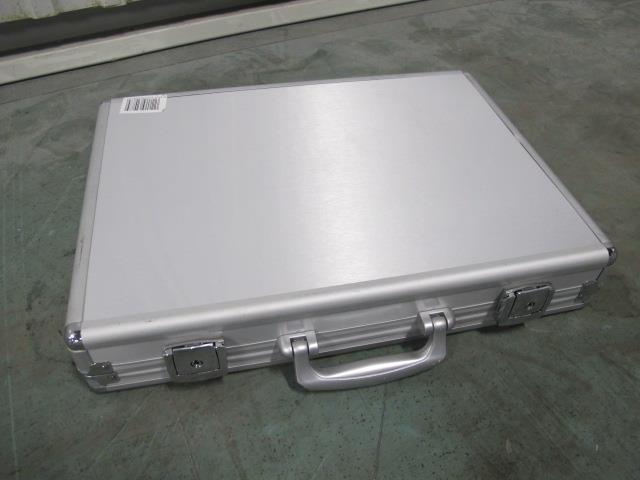 Toneelschrijver Durven reguleren Aluminium koffer t.b.v. laptop - Memax, Online veiling van metaal, machines  en gereedschap