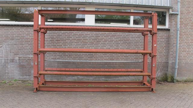 Magazijn bok voor jumbo rollen