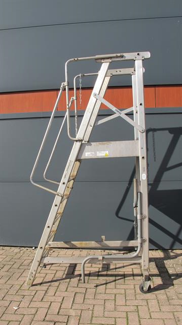 ladder - trap - steiger bordes trap tahoogte 140cm