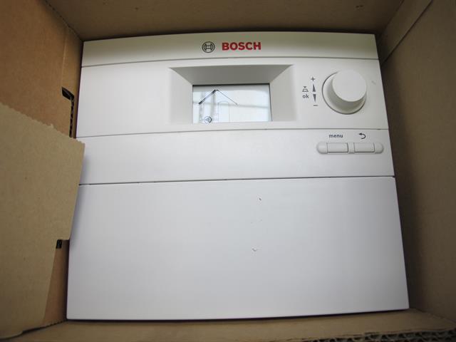 Solar Regelsysteem Bosch B-Sol 100 NIEUW - Memax, Online Veiling Van ...