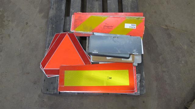 Diversen diverse waarschuwingsborden