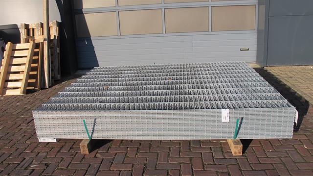 Hekwerk  hekwerk h200 x b251cm / 24 stuks 