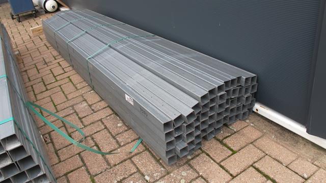 Hekwerk  hekwerkstaander L280x5x5xcm / 60 stuks