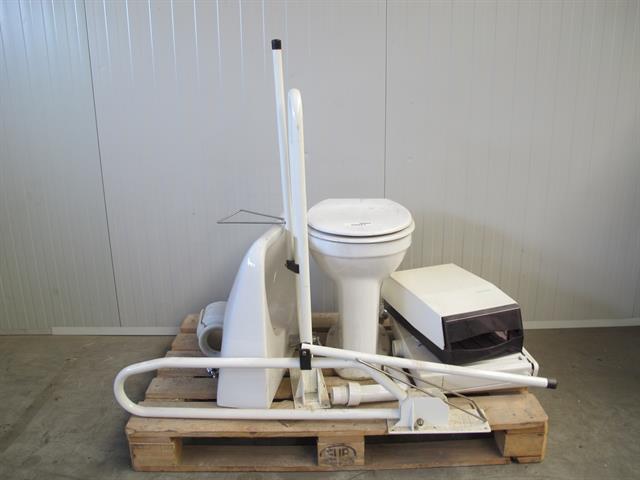 Diversen invalid toilet set incl. diverse steun beugels