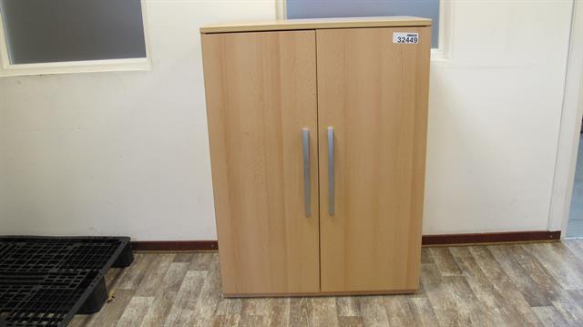 kantine/kantoor kast van hout met planken