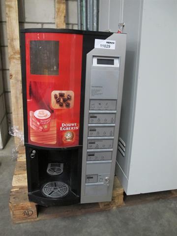 waardigheid Veronderstelling koud koffiemachine Douwe Egberts - Memax, Online veiling van metaal, machines en  gereedschap