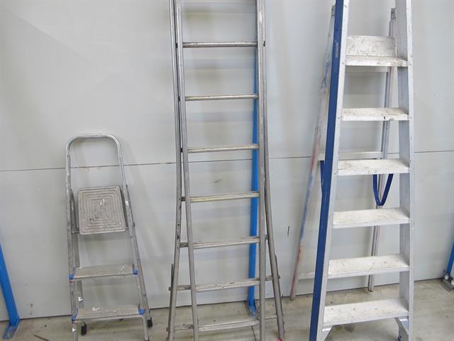 trap Zarges 8 tredes - , Online veiling van metaal, machines en