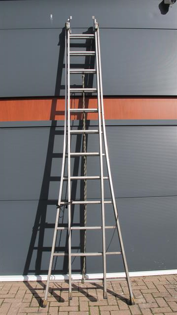 ladder - trap - steiger ladder 2 delig
