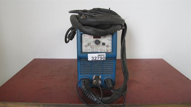 Lasmachine en plasmasnijder lasapparaat Elektrosta TIG220