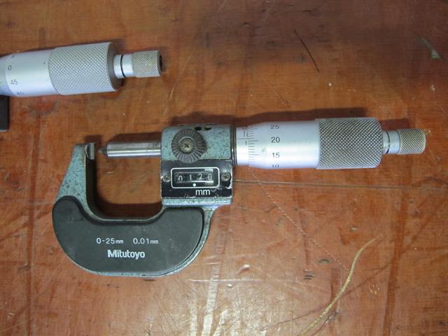micrometer met digitale aflezing / 2 stuks - , Online veiling van