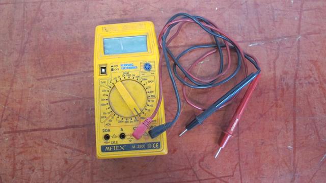 Diversen multimeter Metex M-3800