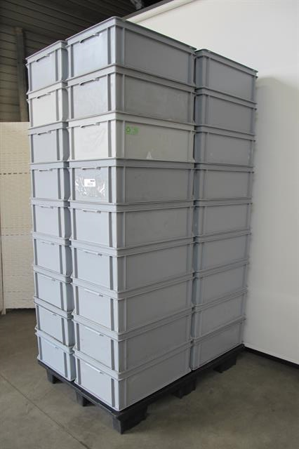 Kunststof bakken opslagbakken 40 stuks / h22 x 60 x 40cm