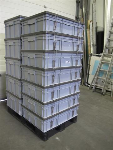 Kunststof bakken opslagbakken  Engels 8 stuks / h23 x 60 x 80cm