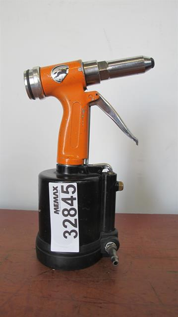 Gereedschap popnageltang pneumatisch