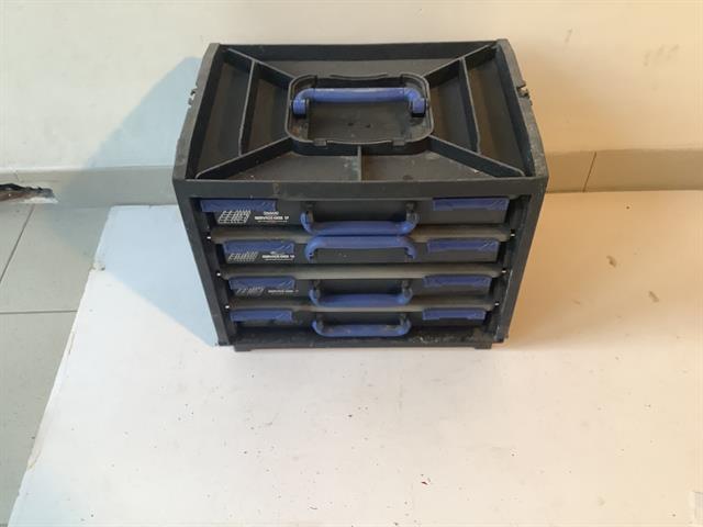 Diversen assortiment box met inhoud Raaco 