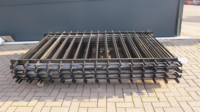 Hekwerk  spijl hekwerk h176 x b230cm / 8 stuks 