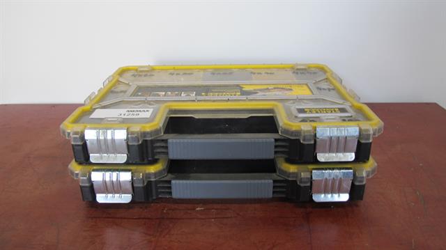 Gereedschapwagen/koffer Stanley assortiment koffer / 2 stuks