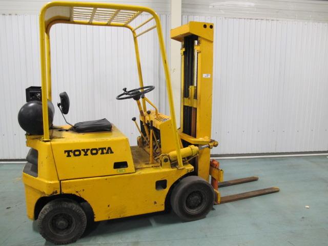 Heftruck toyota Heftruck 1000 KG  3 delige mast freelift hefhoogte 4500 mm