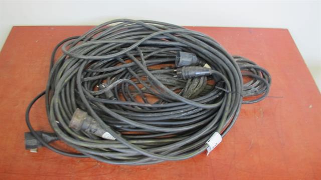 Diversen verlengsnoeren / 3 stuks