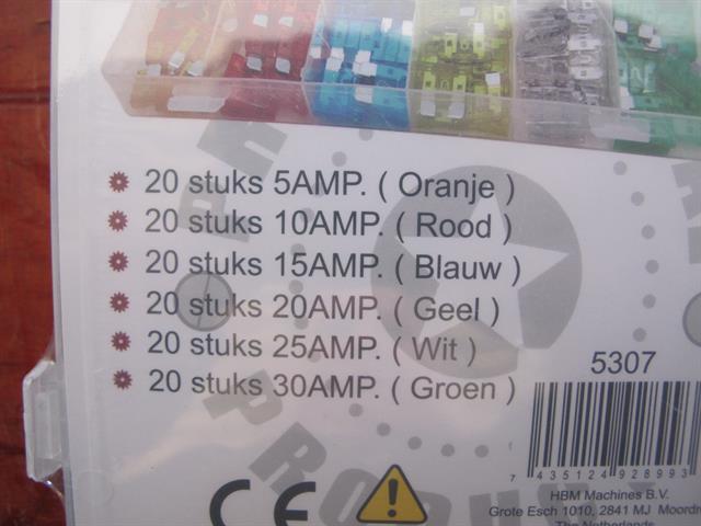 140 stuks zekeringen Automotive Kit - Blade Auto Zekering Assortiment Standaard en Mini Auto Zekering voor Marine, RV, Camper, Boat, Truck (5A 7.5A 10A 15A 20A 25A 30AMP/ATC/ATO