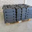 afscherming / hekken / roosters 40 Nieuwe rubber stootblokken (dockshelter) L - formaat: ca. 450x450x200x105 mm (ca. 495 kg) 1