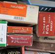 Diversen bak met diverse maten nieten 4