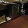 Horeca meubilair bar incl. koeling, vaatwasser, spoelbak, een wijntap en 2 vintage tapkranen van Heineken 8