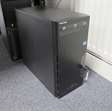 kantine/kantoor PC met beeldscherm en een draadloos toetsenbord met muis 2
