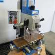 Boor - freesmachine freesmachine HBM BF25 met 3-assig LCD uitleessysteem en onderkast NIEUW 4