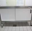 Keuken inventaris kar van RVS met wielen 1