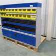 Diversen kast tbv bedrijfswagen incl. 20 kunststof bakjes 2