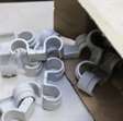Diversen kunststof leidingbeugels 20mm / 31 dozen a 50 stuks 7