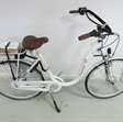 Fiets mamafiets wit cataloguswaarde  € 1.599,00 2