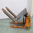(Schaar)heftafel palletkantelaar  500KG FFG BN500 elec.[220v] bwj.1996 2