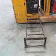 Heftruck Reachtruck Nyk, triple mast, freelift, doorrijhoogte 2300 mm, inclusief lader 6