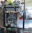 Decoratie rek van metaal met kunstplanten 3