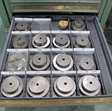 knip / pons / knabbel machine Rhodes ponsnibbelmachine met 10-voudige carrousel, aan/afvoertafels met gereedschapladen en veel (pons)gereedschap 11
