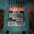 Gereedschap schuurmachine Makita 4