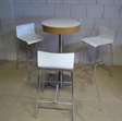 kantine/kantoor statafel met 3 hoge stoelen 1