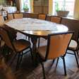 Horeca meubilair tafel ovaal met 8 stoelen 5