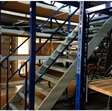 Magazijnstelling verdiepingsvloer entresolvloer met verdieping en trap van metaal ±14x26mtr 3
