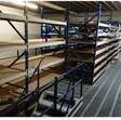 Magazijnstelling verdiepingsvloer entresolvloer met verdieping en trap van metaal ±14x26mtr 2